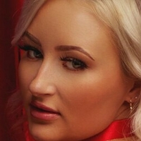 Пейдж Джейд Голи