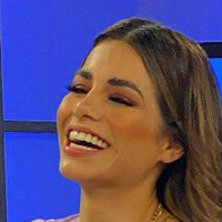 Памела Лонгория Голи