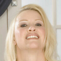 Пеги Сю Голи