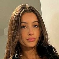 Фийби Чакар Голи
