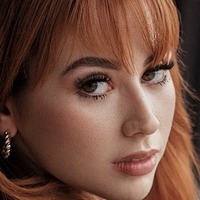 поп_стар Голи