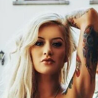 Риана Карпентър Голи