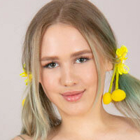 Рина Кют Голи