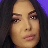 Румънска видео чат момиче Голи