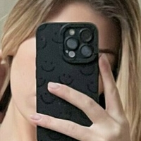 Розали Бибер Голи