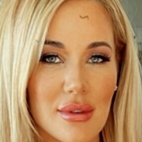 Савана Бонд Голи