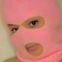 Сели Китти Голи