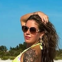 Шанън Тансли Голи