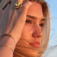 Софи Брашет Голи