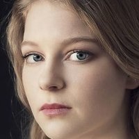 Стефани Амарел Голи