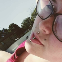 СъбтлиСвийт Голи