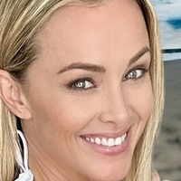 Дженифър Одъл Голи