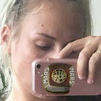 Томине Харкет Голи