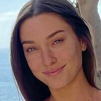 Тори Уебстър Голи