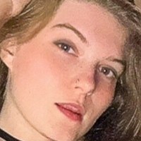 ТуъркКуинРокси Голи