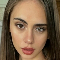 Зои Кют Голи